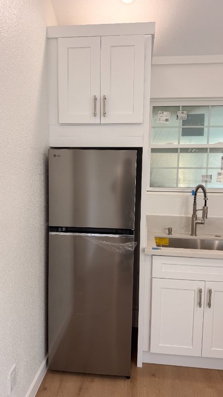 Building Photo - 10548 Stonybrook Ave