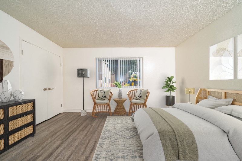 Building Photo - 570 S Lincoln Ave