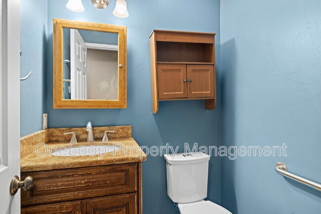 Building Photo - 8823 Los Coches Rd