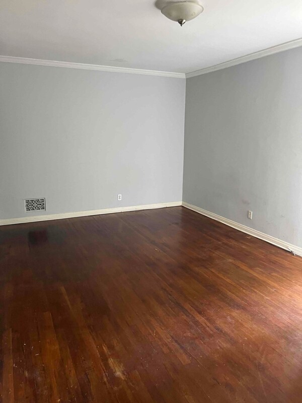 Building Photo - 2125 S Beverly Glen Blvd