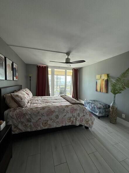 Guest bedroom view 2 - 1460 Gulf Blvd