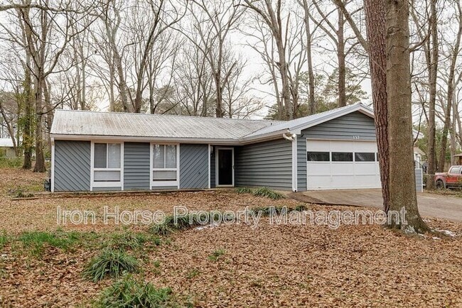 Building Photo - 137 Hight Dr