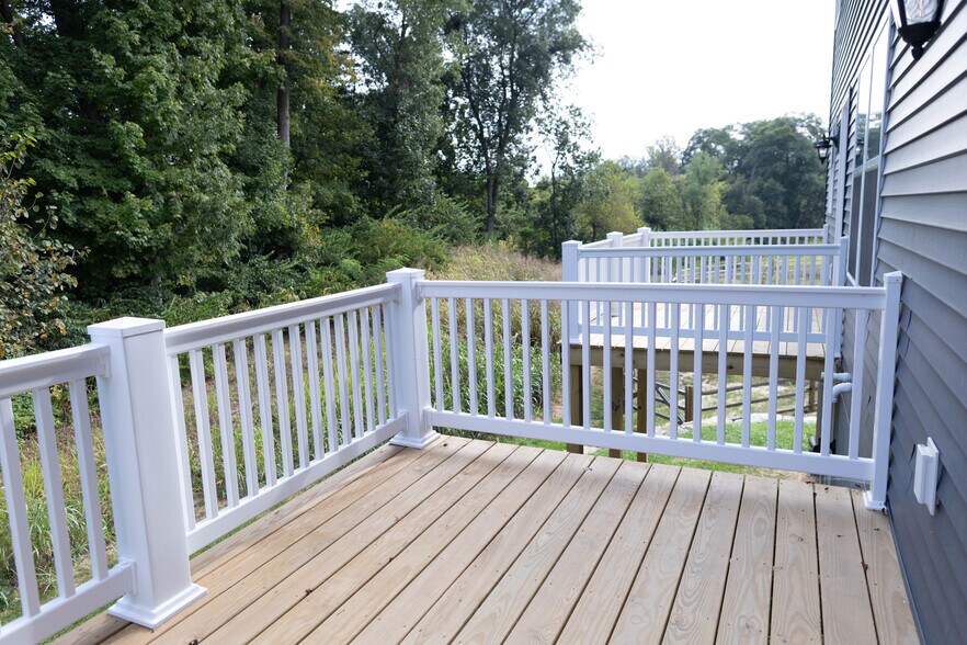 Building Photo - 87 Beech Tree Ct