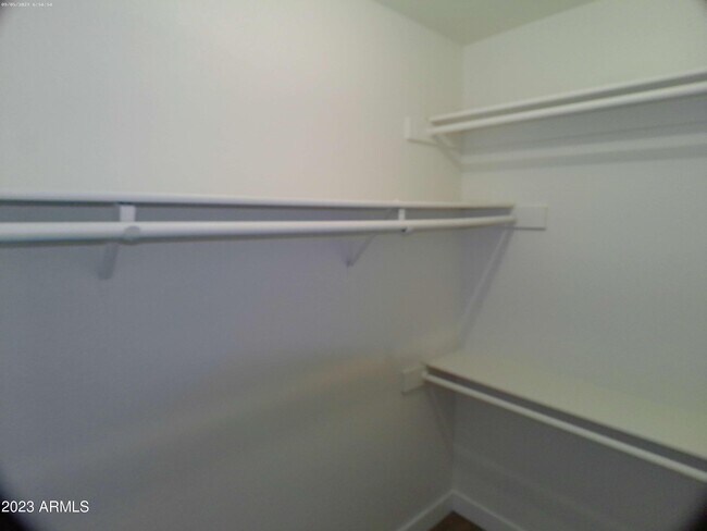 Building Photo - 5226 N 71st Ave