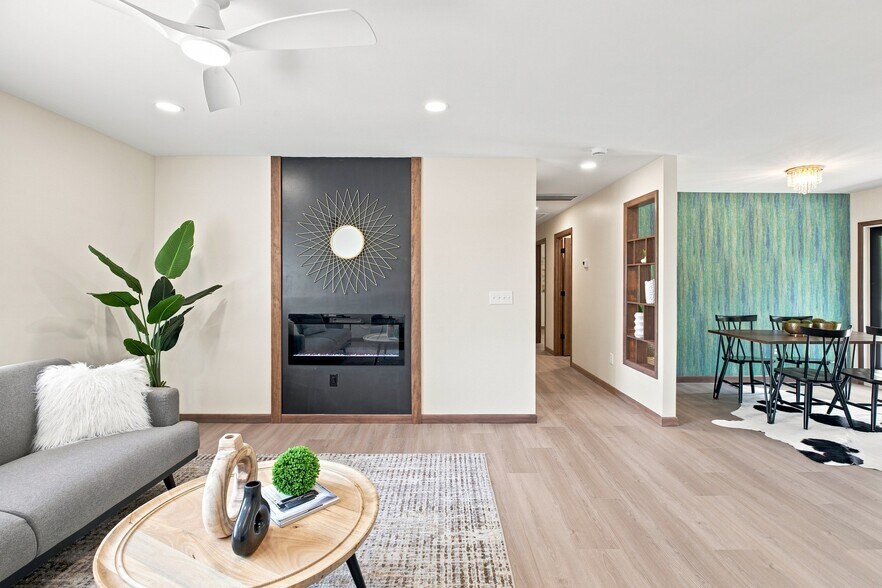 electric fireplace - 9227 Amos Road