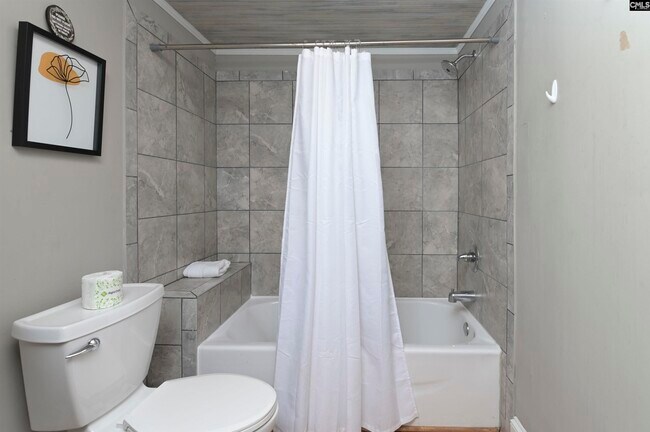 Building Photo - 315 State St