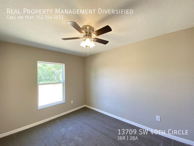 Building Photo - 13709 SW 40th Cir