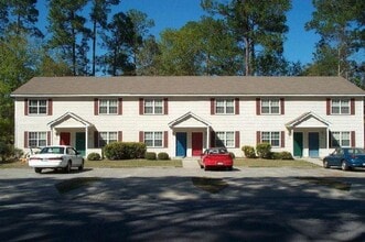 Building Photo - 1498 Ricardo St