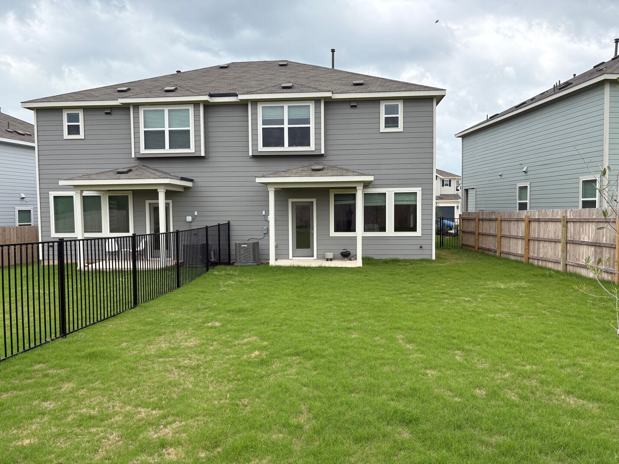 Building Photo - 7408 Sparkling Light Dr