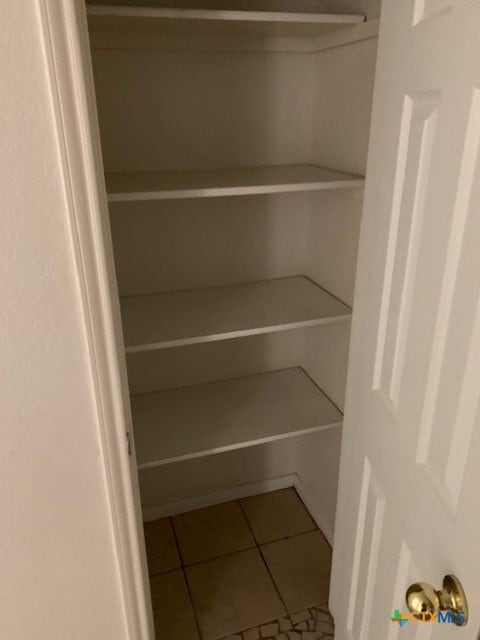 Building Photo - 811 York Ave