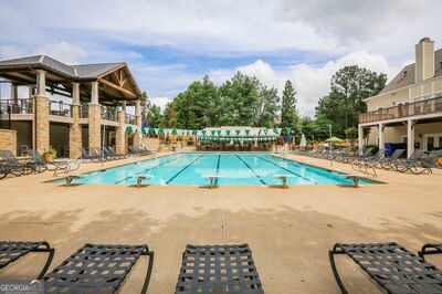 Building Photo - 9485 Nesbit Lakes Dr