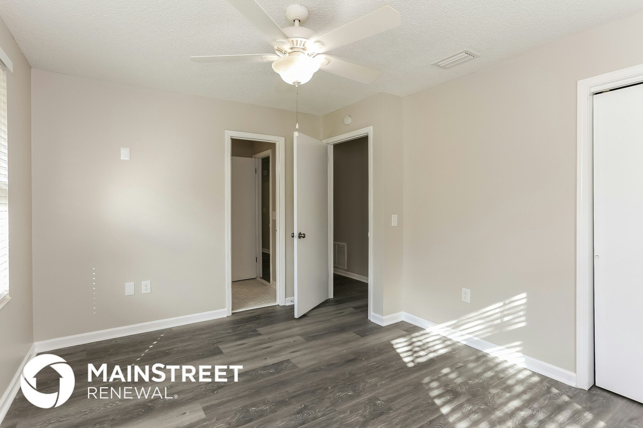 Building Photo - 85589 Winona Bayview Rd