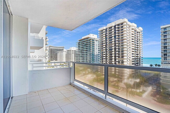 Building Photo - 5700 Collins Ave