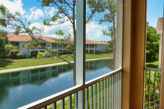 Building Photo - 4170 Central Sarasota Pkwy