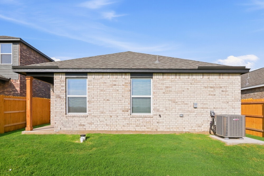 Building Photo - 12712 Carrara Ln