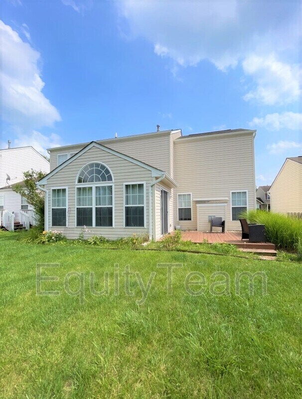 Building Photo - 432 Indian Lake Dr