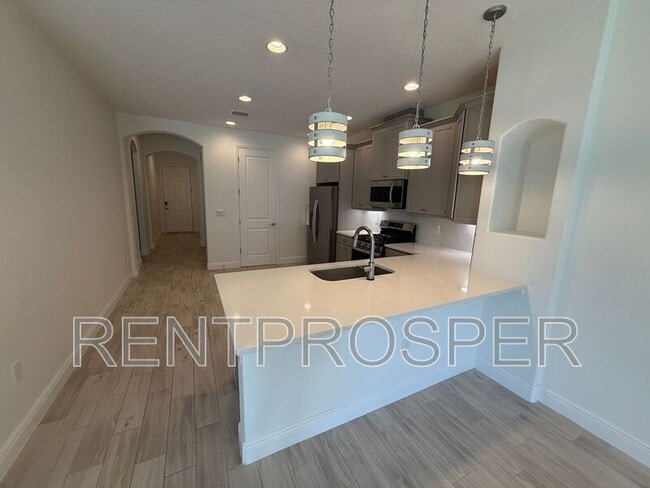 Building Photo - 2694 Addison Dr