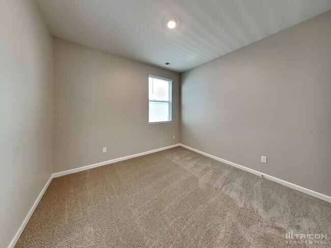Building Photo - 1141 Barry Baker Ln