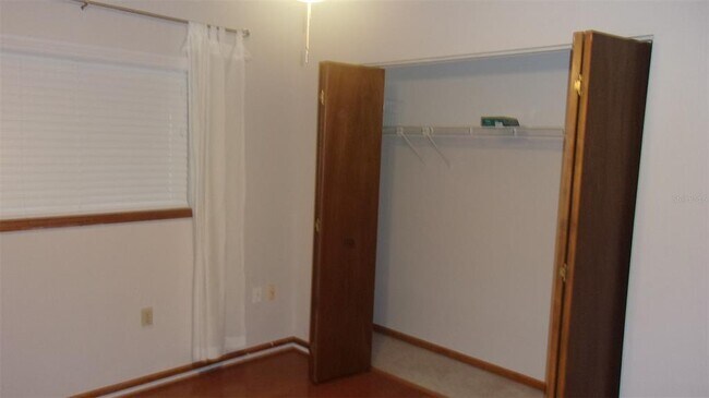 Building Photo - 10015 SW 90th Ct