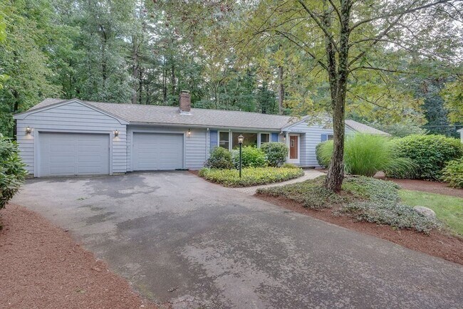 Primary Photo - 31 Hayden Ln