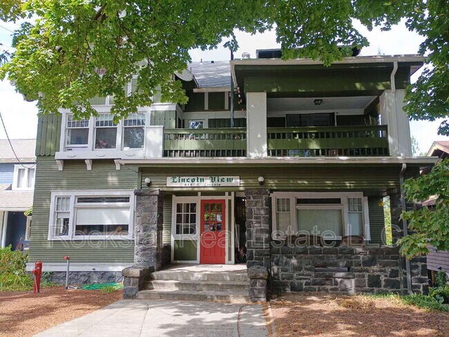 Primary Photo - 814 S Lincoln St