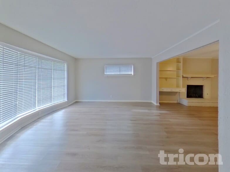 Building Photo - 1706 Crooks Ct