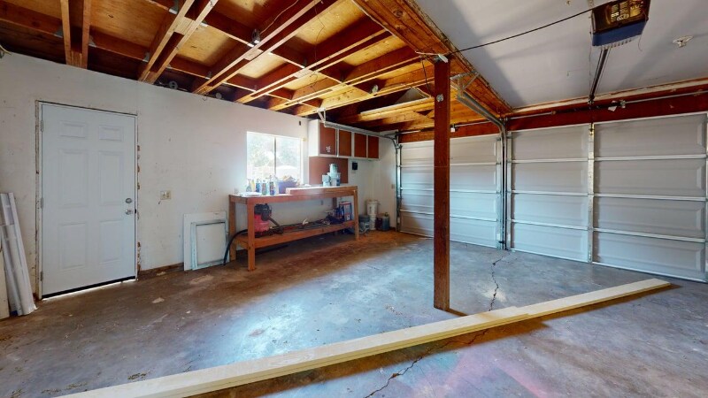 Building Photo - 430 Neil Dr