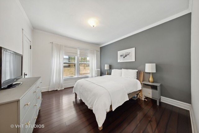 Building Photo - 556 W Roscoe St