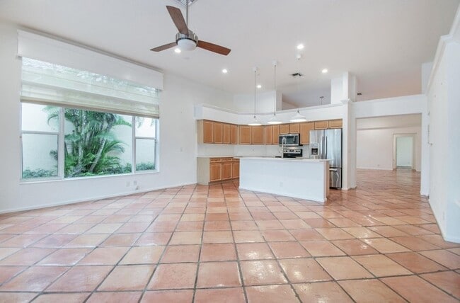 Building Photo - 2466 Bay Isle Ct