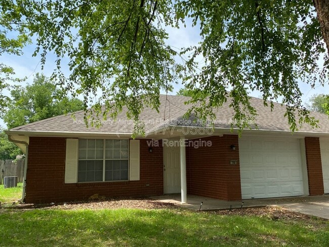 Building Photo - 2785 Ruth Ave