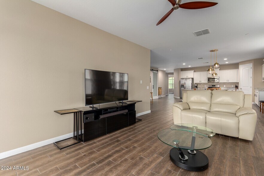 Building Photo - 29746 N 120th Ln