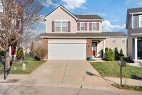 Building Photo - Beautiful 3 Bed / 2.5 Bath Home in a Kid-F...