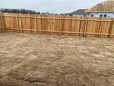 Building Photo - 340 Escondido Cir