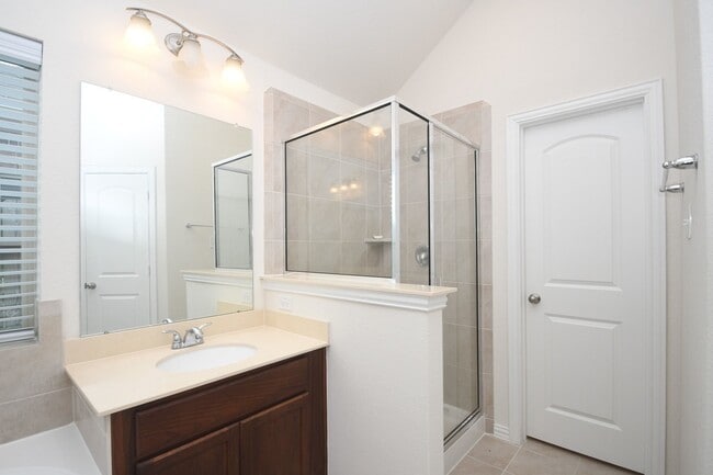 Building Photo - 6142 Thief River Fls Dr