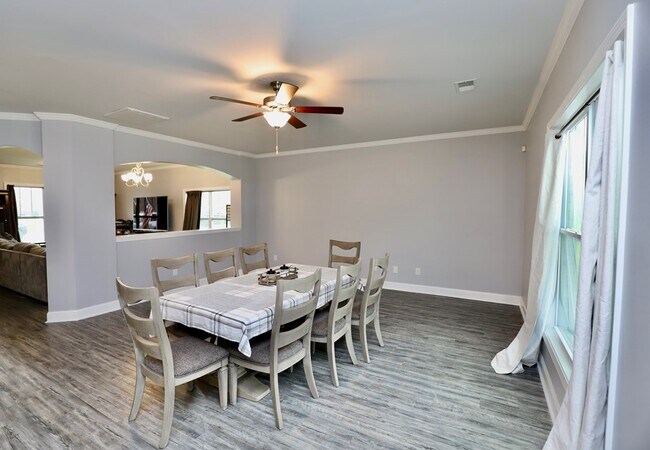 Building Photo - 525 Kittiwake Ln