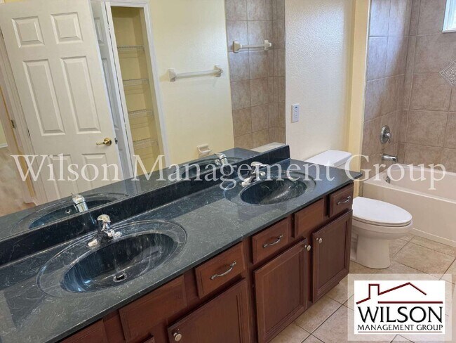 Building Photo - 1424 Spring Fest Ln