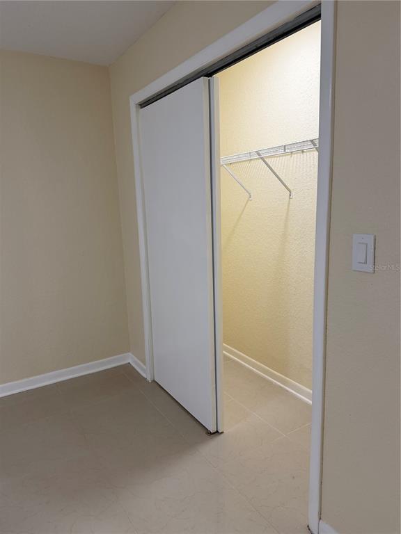 Building Photo - 4518 24th Ave S