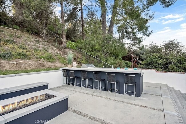 Building Photo - 4001 Coldstream Terrace