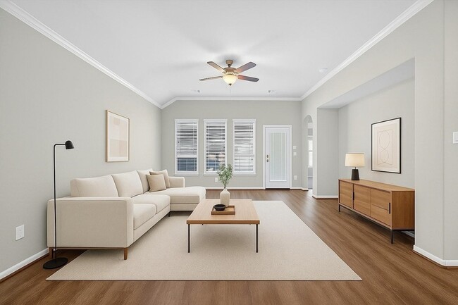 Building Photo - 31218 Pinebrook Falls Ln