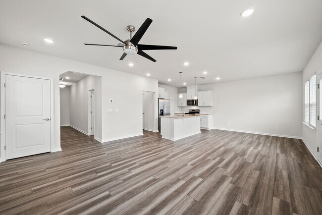 Building Photo - Amazing New Construction Townhome in Durham - Easy commute to RTP, Brier Creek