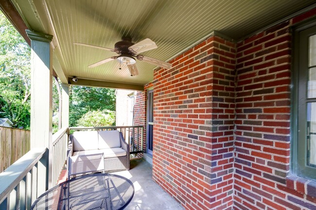 Building Photo - Charming 1930s Stone & Brick Cottage Near ...