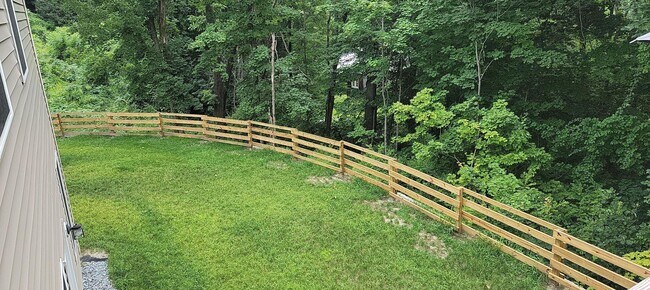 Building Photo - 61 Webster St