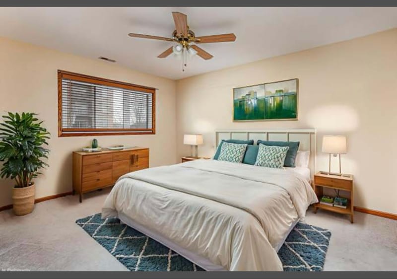 Building Photo - 9535 S 53rd Ave