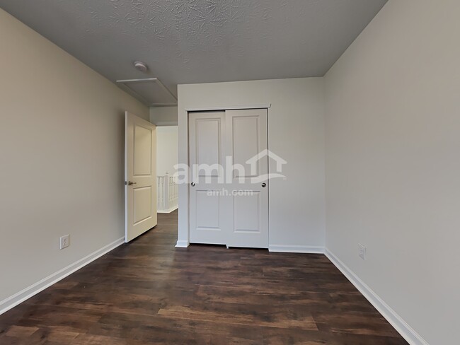 Building Photo - 5880 Aldridge Dr