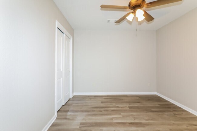 Building Photo - 18428 Sunrise Maple Dr