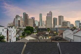 Building Photo - 1404 Bailey St