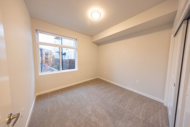 Building Photo - BRAND NEW - Reserve Street Lofts - Gated - Ground floor unit / ADA features