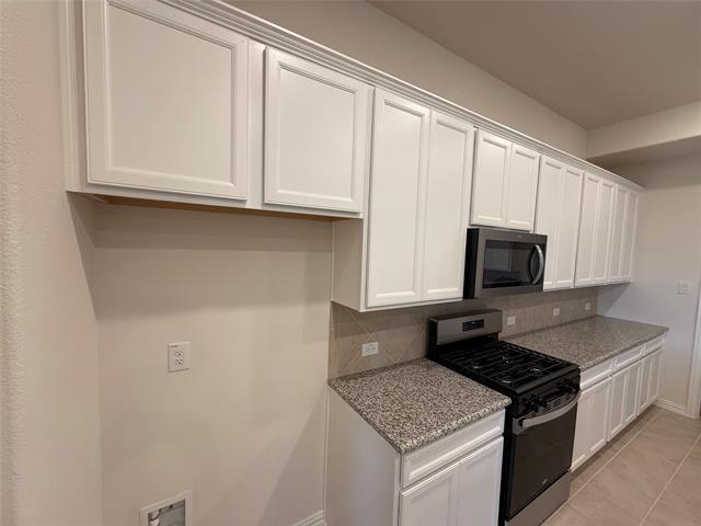 Building Photo - 4013 Amethyst Dr