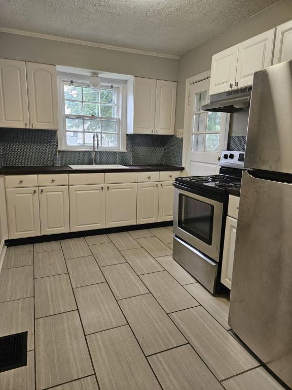 Building Photo - 212 Virginia Ct
