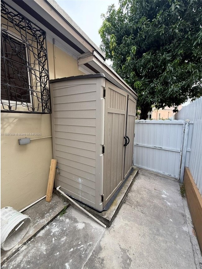 Building Photo - 1363 NW 34th Ave